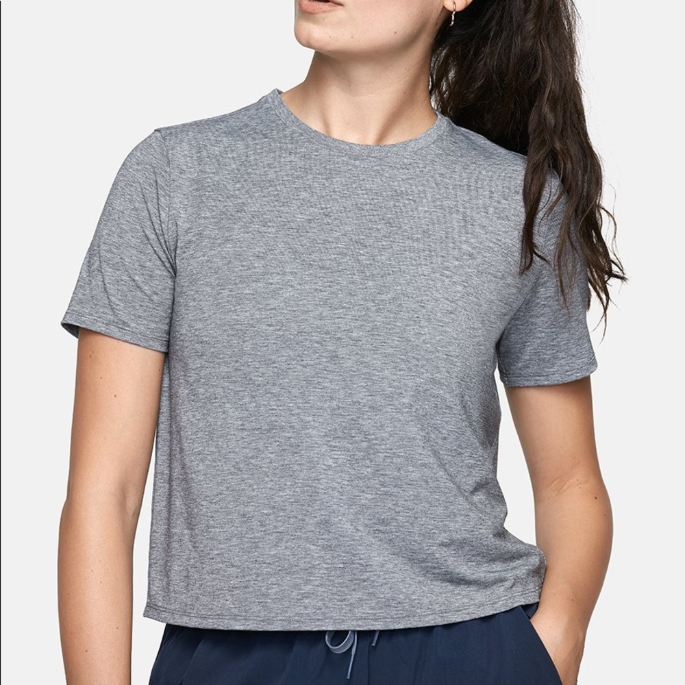 Outdoor Voices Sweatee t-shirt